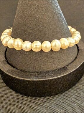 Anthony Jacobs Faux Pearl Stretch Bracelet Cream Beaded NWT Tagged Elegant